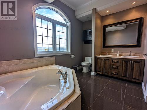 31 Tipping Drive, Pasadena, NL - Indoor Photo Showing Bathroom