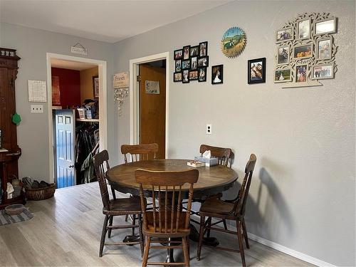 Swan River, Manitoba - Indoor Photo Showing Dining Room