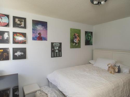 491 Harstone Drive, Thunder Bay, ON - Indoor Photo Showing Bedroom