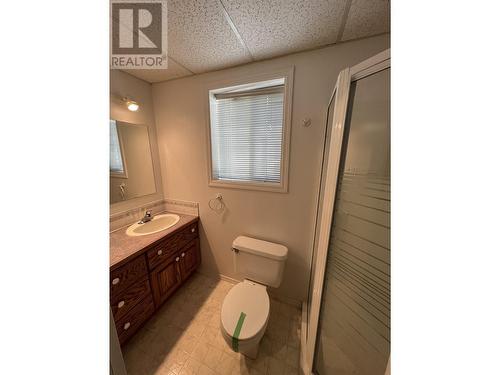 5207 Sunset Drive, Fort Nelson, BC - Indoor Photo Showing Bathroom