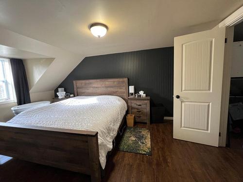 Chambre Ã Â coucher - 651 Ch. Des 6E-Et-7E Rangs  N., Lorrainville, QC - Indoor Photo Showing Bedroom