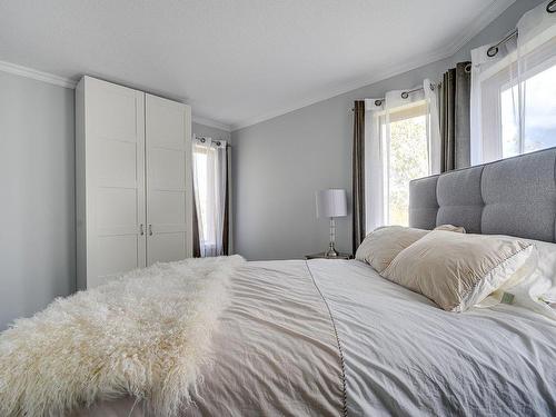 Master bedroom - 542 Ch. Du Skieur, Piedmont, QC - Indoor Photo Showing Bedroom