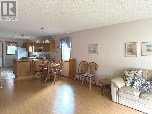 303B 5Th Street, Fort Qu'Appelle, SK - Indoor Photo Showing Living Room