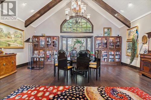 167 Santas Village Road, Bracebridge, ON - Indoor Photo Showing Living Room
