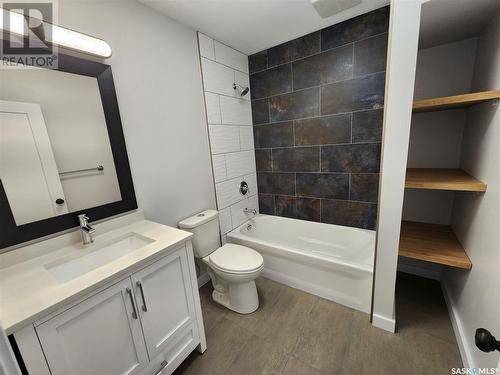 526 Fourth Street, Estevan, SK - Indoor Photo Showing Bathroom