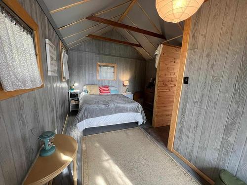 0 Beach Road, District Of Kenora, ON - Indoor Photo Showing Bedroom