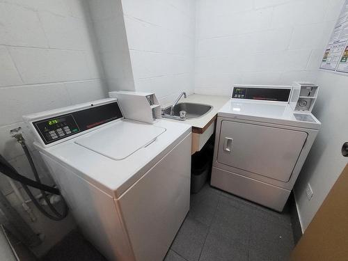 Laundry room - 1006-3470 Rue Simpson, Montréal (Ville-Marie), QC - Indoor Photo Showing Laundry Room