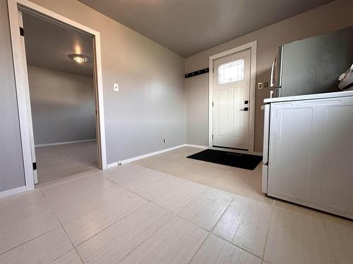 264 Cumberland Street N, Thunder Bay, ON - Indoor Photo Showing Laundry Room