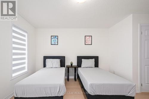 216 Warden St, Clearview, ON - Indoor Photo Showing Bedroom