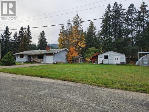 333 Monashee Avenue, Edgewood, BC - Outdoor