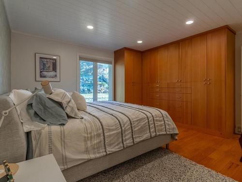 7 Glen Cameron Drive, Kenora, ON - Indoor Photo Showing Bedroom
