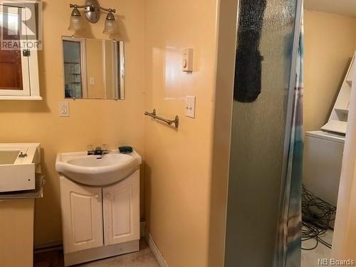 1615 Route 745, Canoose, NB - Indoor Photo Showing Bathroom