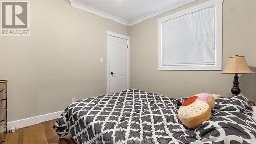 3222 Peter Street, Windsor, ON - Indoor Photo Showing Bedroom