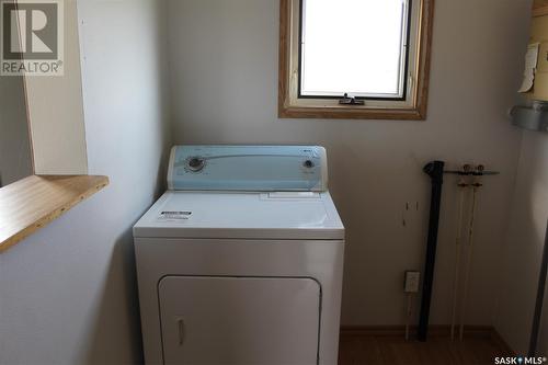 Oungre Acreage Rm Souris Valley #7 2 Storey, Oungre, SK - Indoor Photo Showing Laundry Room