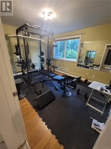 4594 Berbers Dr, Bowser, BC - Indoor Photo Showing Gym Room