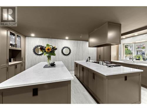 2449 Waverly Place, Blind Bay, BC - Indoor Photo Showing Kitchen