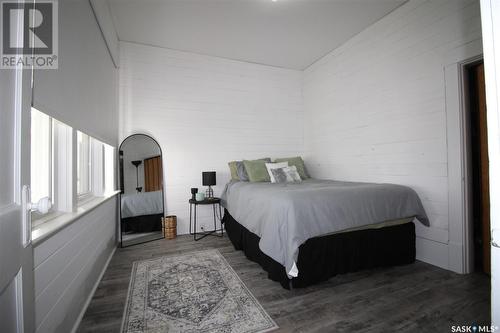 695 3Rd Street E, Shaunavon, SK - Indoor Photo Showing Bedroom
