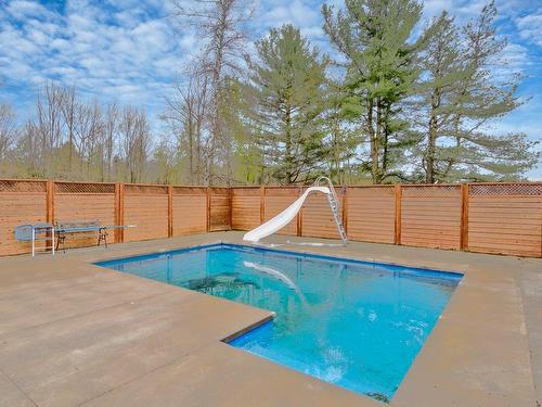 Piscine - 1119 Petit Rang, Sainte-Clotilde-De-Horton, QC - Outdoor With In Ground Pool