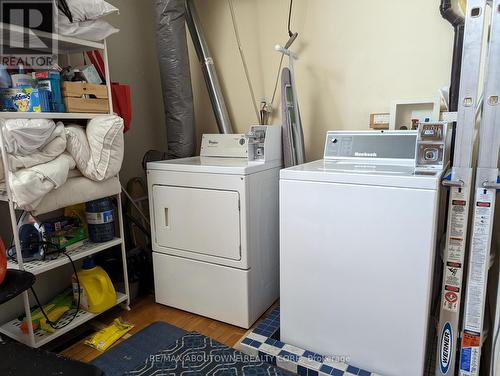 68 Roseview Ave, Cambridge, ON - Indoor Photo Showing Laundry Room