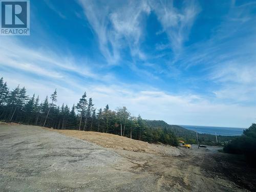 7 Main Road, Tors Cove, NL 