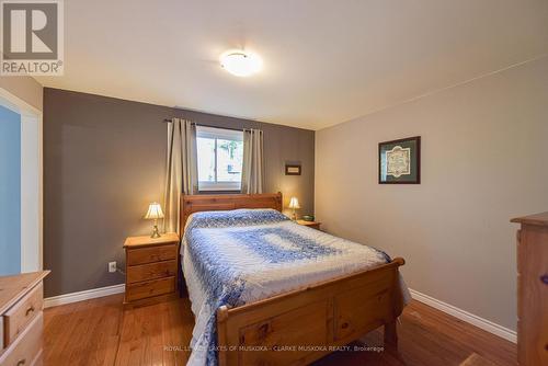 8 Rosemary Rd, Orillia, ON - Indoor Photo Showing Bedroom