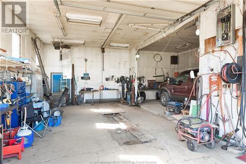 2388 Saint Ignace, Saint-Ignace, NB - Indoor Photo Showing Garage