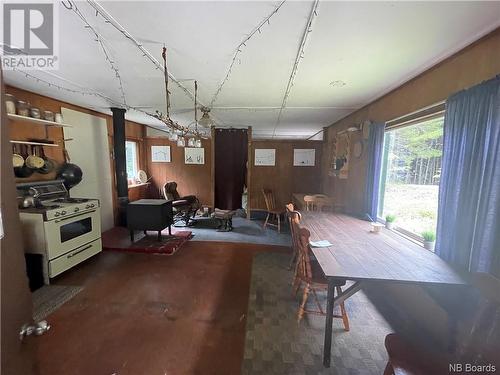2 Campsite Cluster, Lee Settlement, NB - Indoor Photo Showing Dining Room