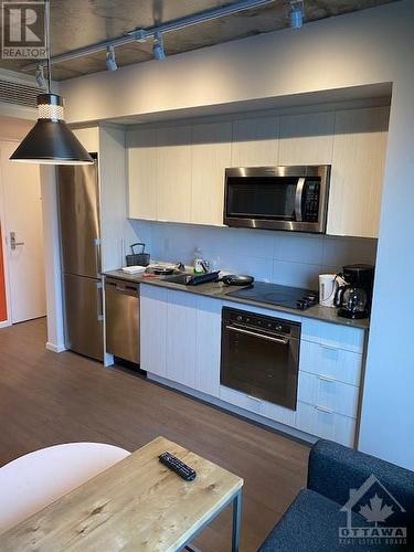 105 Champagne Avenue Unit#1706, Ottawa, ON - Indoor Photo Showing Kitchen