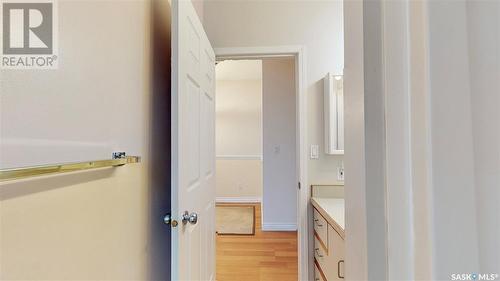 901 1867 Hamilton Street, Regina, SK - Indoor Photo Showing Bathroom