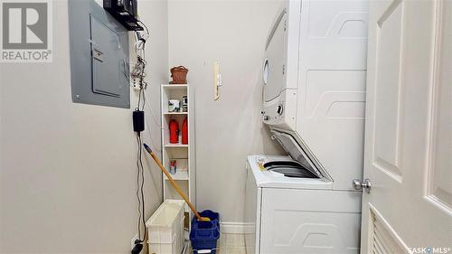 901 1867 Hamilton Street, Regina, SK - Indoor Photo Showing Laundry Room