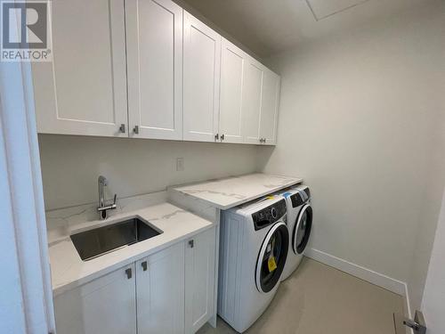 2731 Peregrine Way, Merritt, BC - Indoor Photo Showing Laundry Room