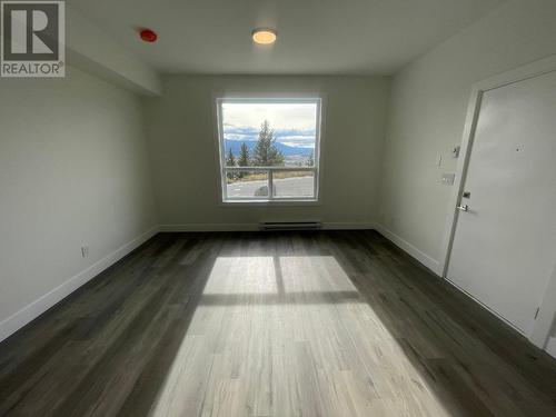 2731 Peregrine Way, Merritt, BC - Indoor Photo Showing Other Room