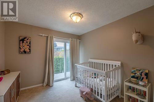 6306 Austin Street, Summerland, BC - Indoor Photo Showing Bedroom