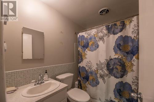6306 Austin Street, Summerland, BC - Indoor Photo Showing Bathroom