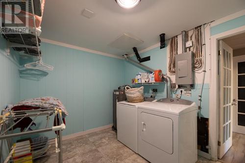 6306 Austin Street, Summerland, BC - Indoor Photo Showing Laundry Room