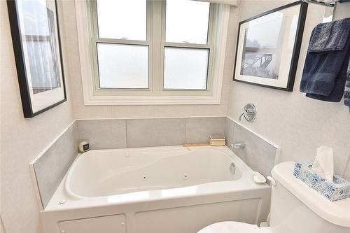 4449 Milburough Line|Unit #34 Ash, Burlington, ON - Indoor Photo Showing Bathroom