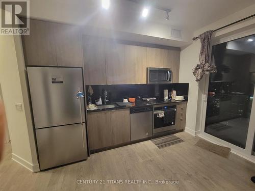 3129 - 5 Mabelle Avenue, Toronto, ON - Indoor Photo Showing Kitchen With Stainless Steel Kitchen