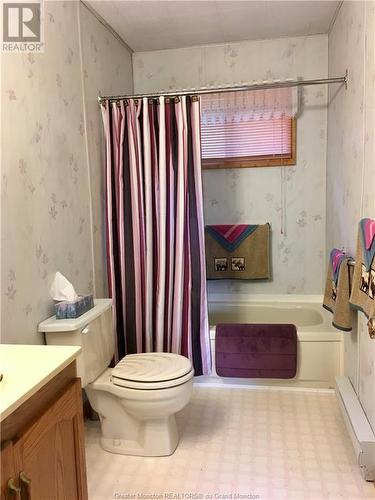 702 Forks Stream Rd, New Canaan, NB - Indoor Photo Showing Bathroom