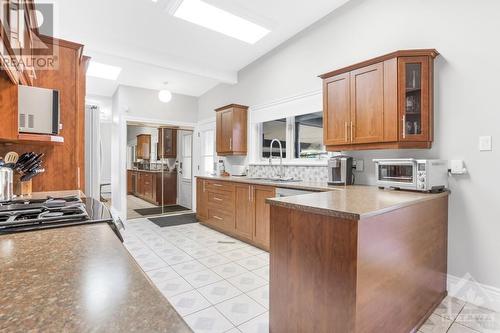 542 Cecile Boulevard, Hawkesbury, ON - Indoor Photo Showing Kitchen