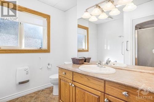 542 Cecile Boulevard, Hawkesbury, ON - Indoor Photo Showing Bathroom