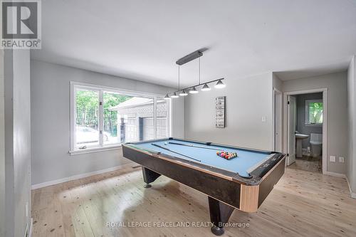317 Riverside Dr, Kawartha Lakes, ON - Indoor Photo Showing Other Room