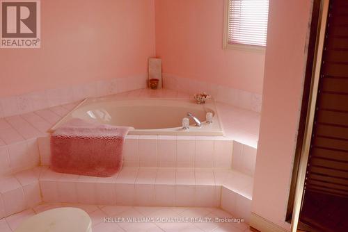 5158 Sundial Court, Mississauga, ON - Indoor Photo Showing Bathroom