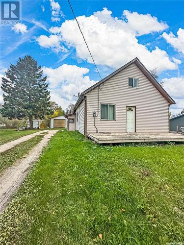 406 Southesk Street, Whitewood, SK - Outdoor