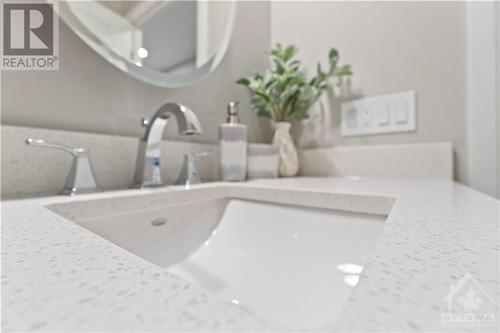 Quartz countertops - 31 Eric Devlin Lane Unit#104, Perth, ON - Indoor Photo Showing Bathroom