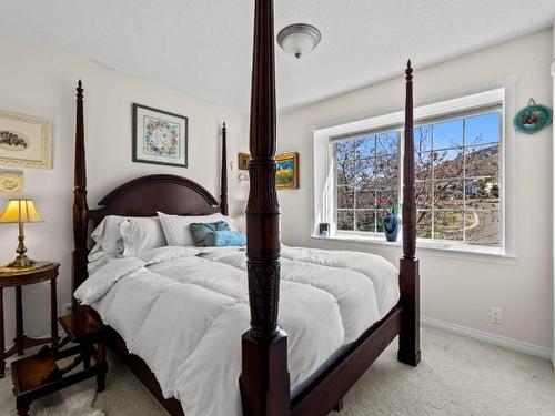 1270 Vista Heights Drive, Ashcroft, BC - Indoor Photo Showing Bedroom