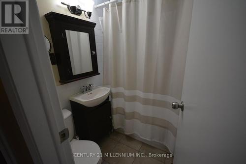 27 47Th St S, Wasaga Beach, ON - Indoor Photo Showing Bathroom