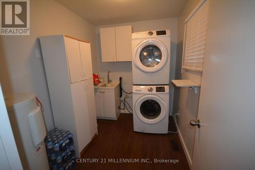 27 47Th St S, Wasaga Beach, ON - Indoor Photo Showing Laundry Room