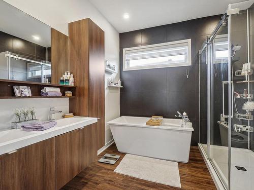 Salle de bains - 13650  - 13654 Rue Du Grenache, Mirabel, QC - Indoor Photo Showing Bathroom