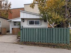 ##24 -3233 DERRY RD E  Mississauga, ON L4T 1A8