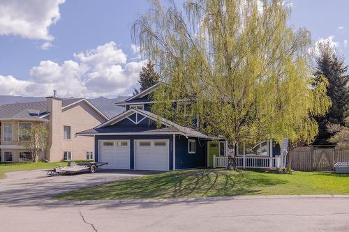 1267 Valley View Place, Sparwood, BC - Outdoor